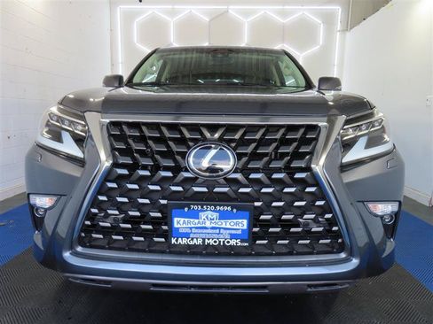 Used 2022 Lexus GX 460 Premium w/ Premium Plus Package AWD/4WD image 2