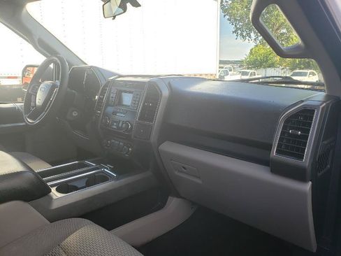 Used 2018 Ford F150 XLT AWD/4WD image 10