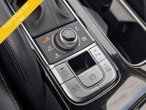 Certified 2021 Kia Telluride SX w/ SX Prestige Package image 31