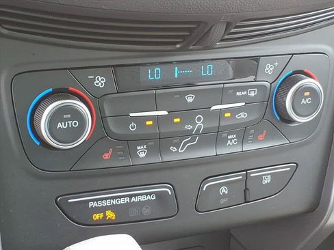 Used 2019 Ford Escape SE AWD/4WD image 30