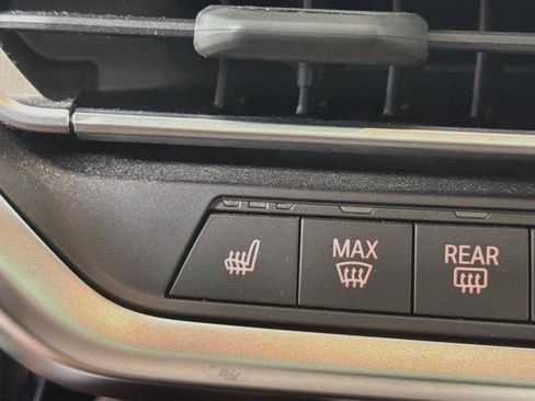 Used 2023 BMW X3 sDrive30i w/ Premium Package w/ZPA RWD image 19