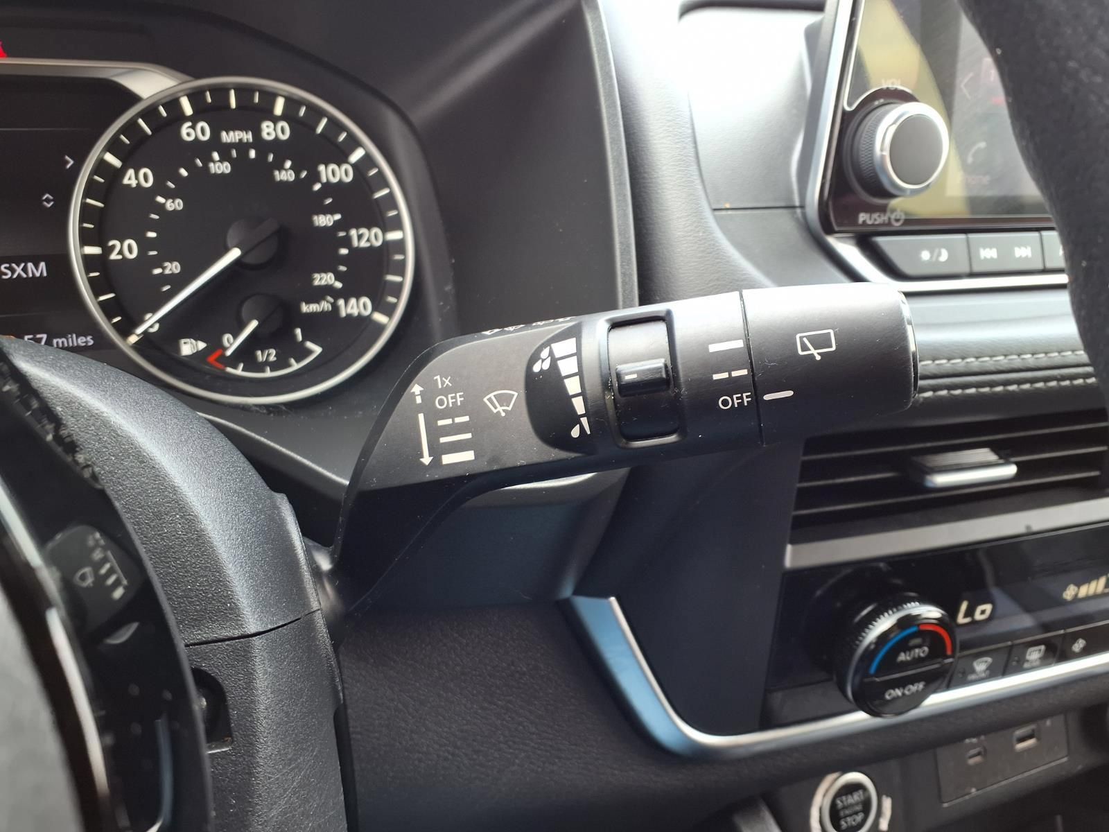 Used 2023 Nissan Rogue SV FWD image 24