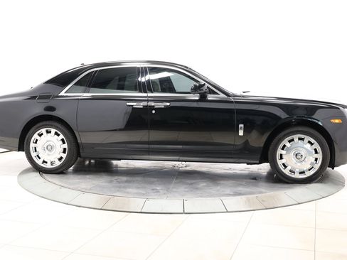Used 2013 Rolls-Royce Ghost RWD image 92