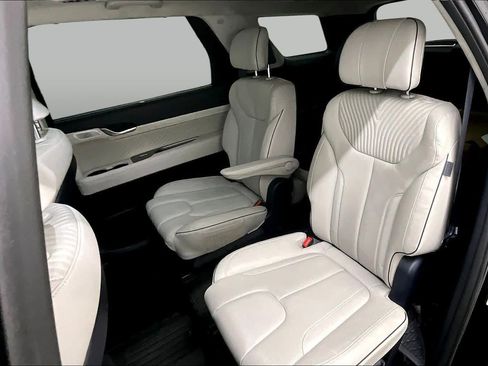 Used 2024 Hyundai Palisade Calligraphy FWD image 20