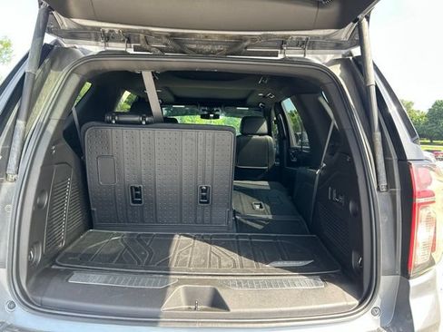 Used 2021 Chevrolet Tahoe RST w/ Luxury Package AWD/4WD image 24