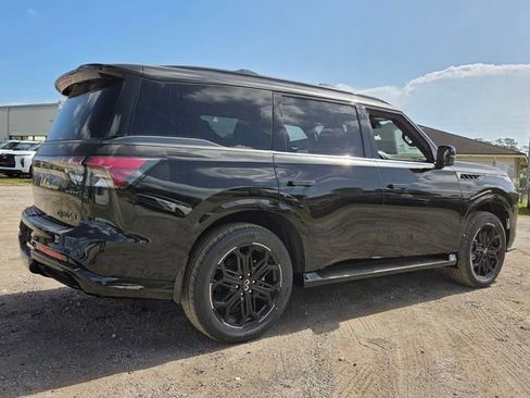 New 2026 INFINITI QX80 4WD w/ Sport Exterior Package image 7