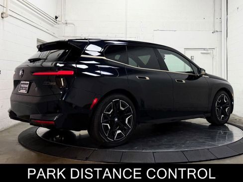 Used 2024 BMW iX M60 image 8
