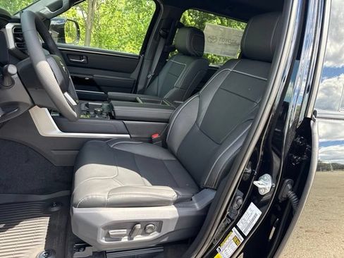 New 2026 Toyota Tundra Limited AWD/4WD image 11