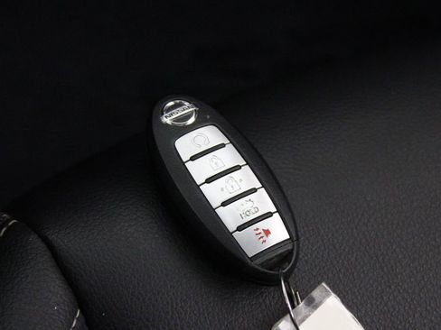 Used 2019 Nissan Altima 2.5 Platinum FWD image 28