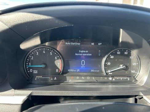 Used 2021 Ford Explorer XLT w/ Equipment Group 202A image 27