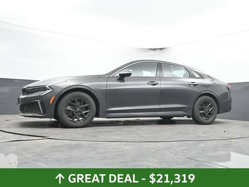Used 2025 Kia K5 LXS FWD image 49