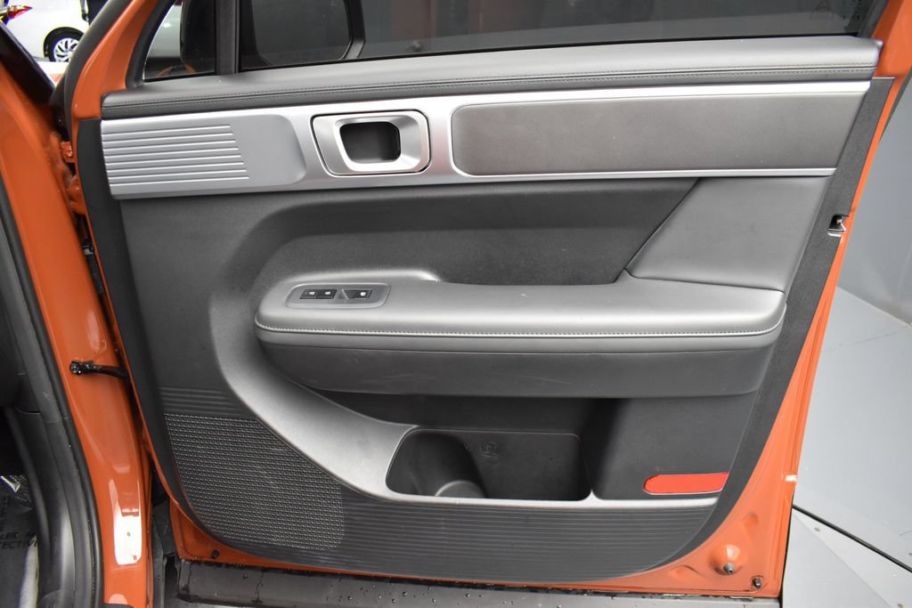 Used 2025 Hyundai Santa Fe XRT AWD/4WD image 6