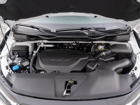 New 2026 Honda Odyssey Touring image 32