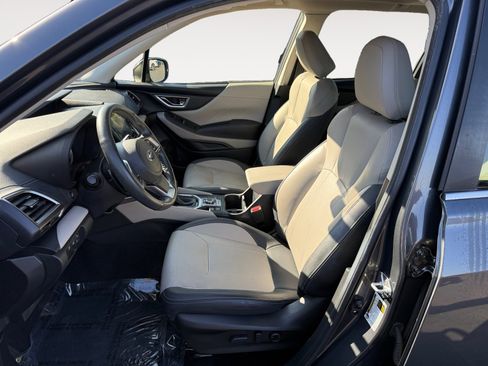 Certified 2023 Subaru Forester Limited image 10