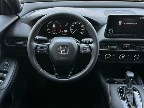 Certified 2025 Honda HR-V Sport image 14