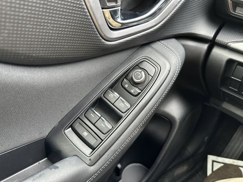 Used 2019 Subaru Forester Premium w/ All-Weather Package AWD/4WD image 16