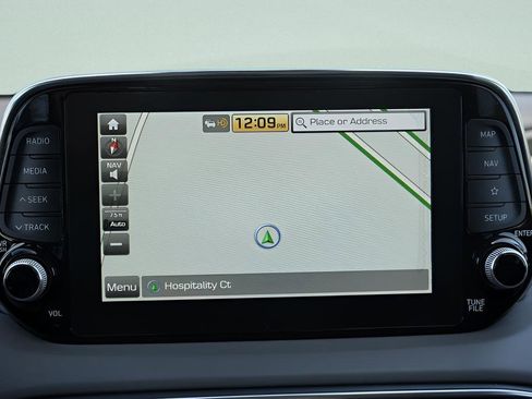 Used 2019 Hyundai Santa Fe AWD image 39