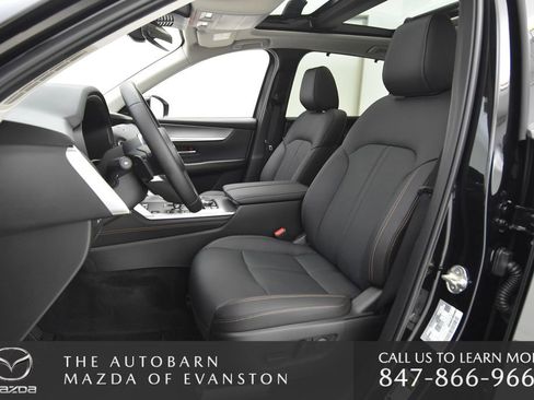 Used 2025 MAZDA CX-70 Plug-In Hybrid w/ Premium Pkg image 26