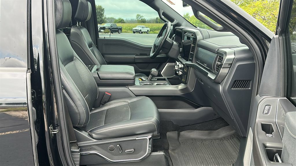 Used 2024 Ford F150 Lariat w/ Equipment Group 502A High AWD/4WD image 30
