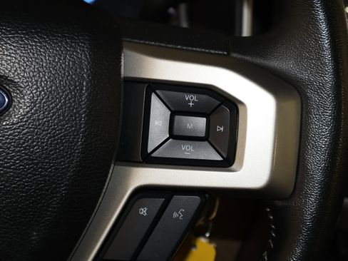 Used 2017 Ford F250 Lariat w/ Lariat Value Package image 26