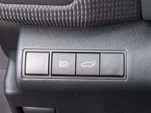 Used 2024 Toyota bZ4X XLE w/ Weather Package image 33