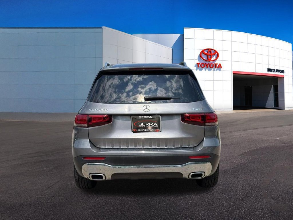 Used 2021 Mercedes-Benz GLB 250 4MATIC image 13