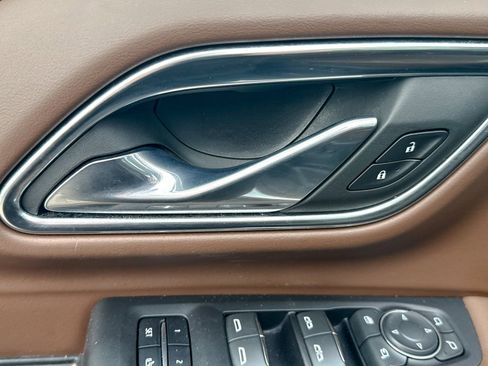 Certified 2023 Chevrolet Tahoe High Country image 17