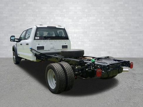 New 2025 Ford F550 4x4 Crew Cab Super Duty image 14