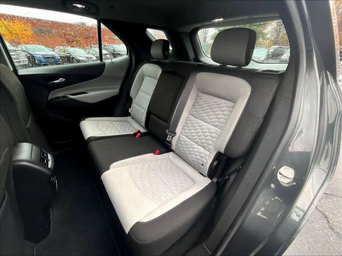 Used 2019 Chevrolet Equinox LS image 14