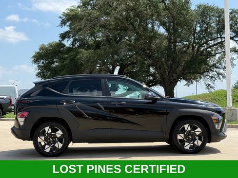 Used 2025 Hyundai Kona SEL FWD image 5