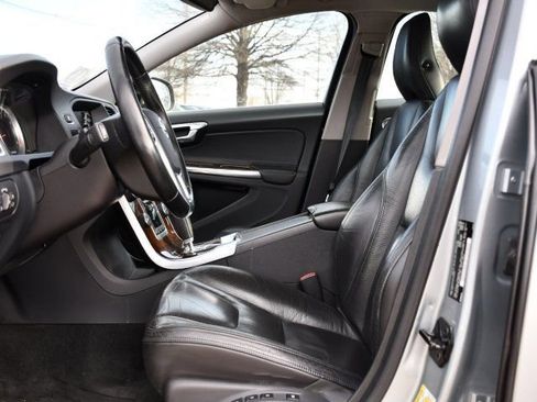 Used 2012 Volvo S60 T6 image 11