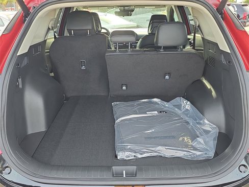 New 2026 Kia Sportage SX image 12