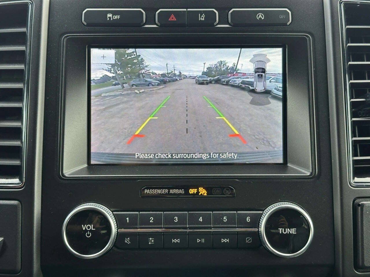 Used 2021 Ford Expedition Max Limited RWD image 34