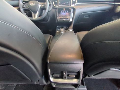 Used 2024 INFINITI QX50 Sport FWD image 32