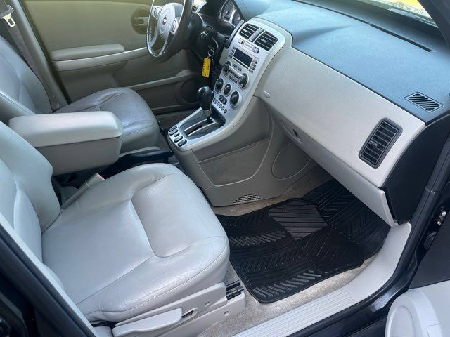 Used 2005 Chevrolet Equinox LT w/ Preferred Equipment Group FWD image 6