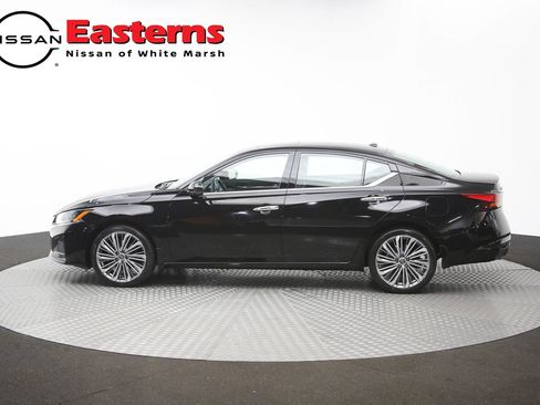 Used 2024 Nissan Altima 2.5 SL AWD/4WD image 56