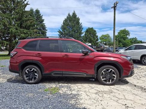 Certified 2025 Subaru Forester Limited AWD/4WD image 11