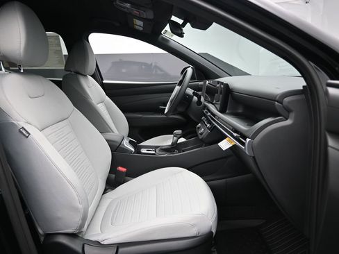 New 2026 Hyundai Santa Cruz SE AWD/4WD image 32