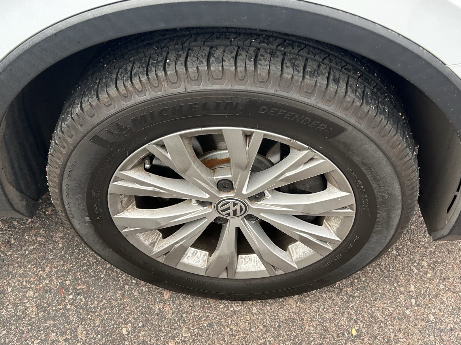Used 2018 Volkswagen Tiguan SE AWD/4WD image 8