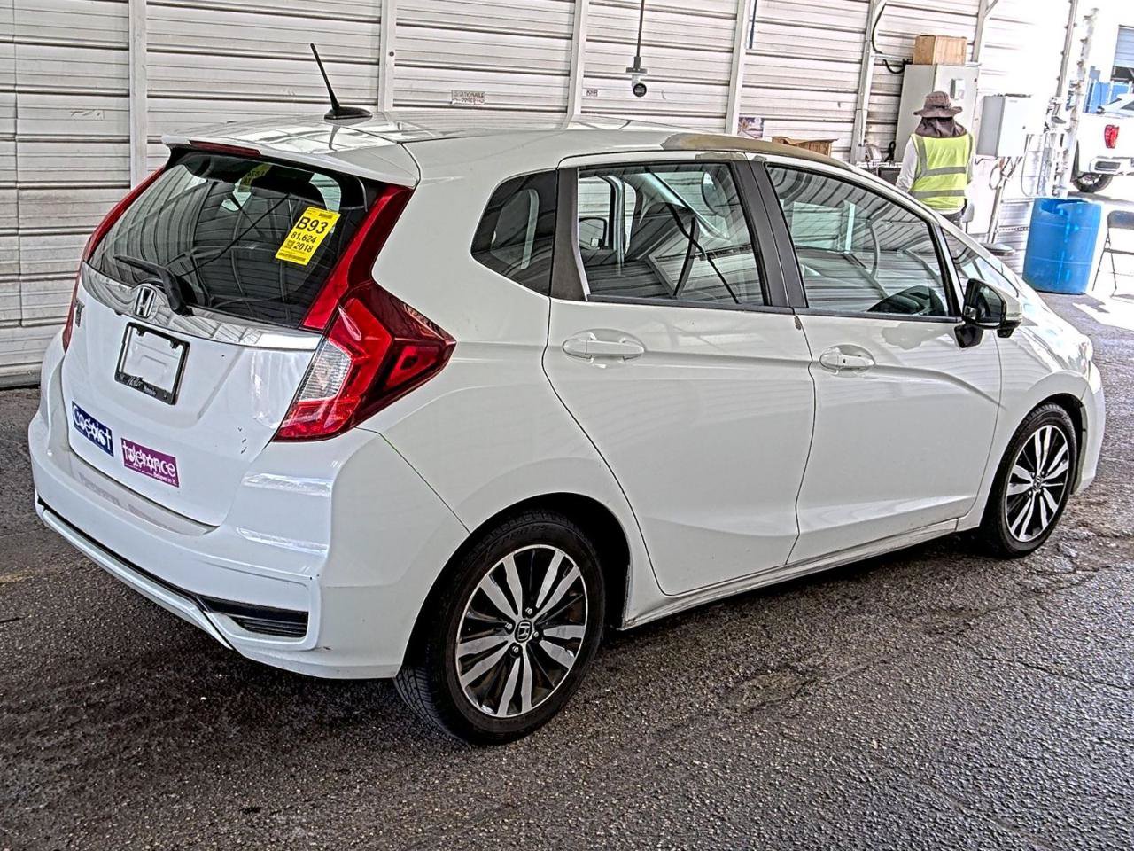 Used 2018 Honda Fit EX image 3
