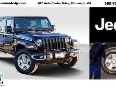 Certified 2023 Jeep Gladiator Sport