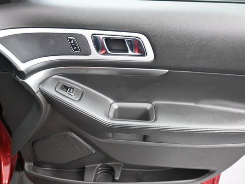 Used 2015 Ford Explorer Sport w/ Equipment Group 401A image 48