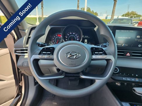 Certified 2023 Hyundai Elantra SEL FWD image 14