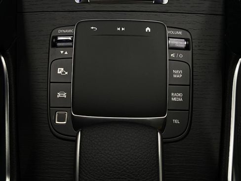 Certified 2025 Mercedes-Benz GLS 450 4MATIC image 28