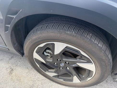 Used 2025 Subaru Crosstrek 2.5i Limited w/ Popular Package #3A image 4