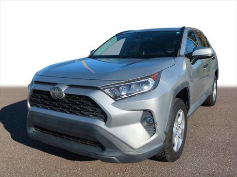 Certified 2019 Toyota RAV4 XLE image 1