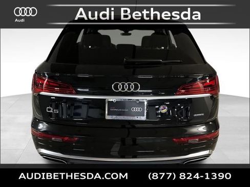 Certified 2025 Audi Q5 2.0T Premium Plus image 6