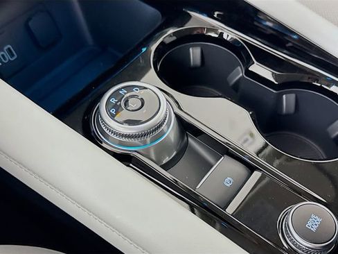 New 2026 Ford Explorer Platinum w/ LUX Leather Package image 17