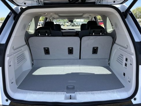 New 2026 GMC Acadia Denali w/ Super Cruise Package AWD/4WD image 22