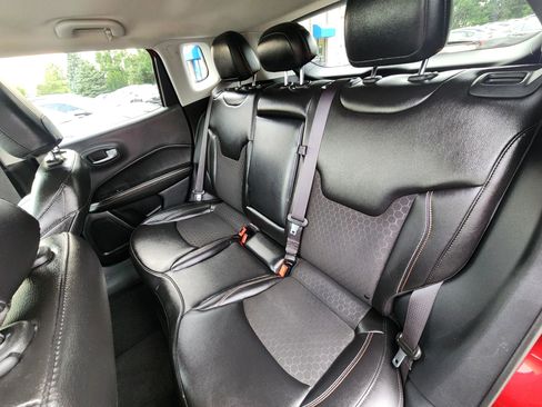 Used 2021 Jeep Compass Latitude w/ Convenience Group image 19